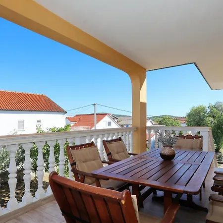 Appartement Zvjezdana Pirovac